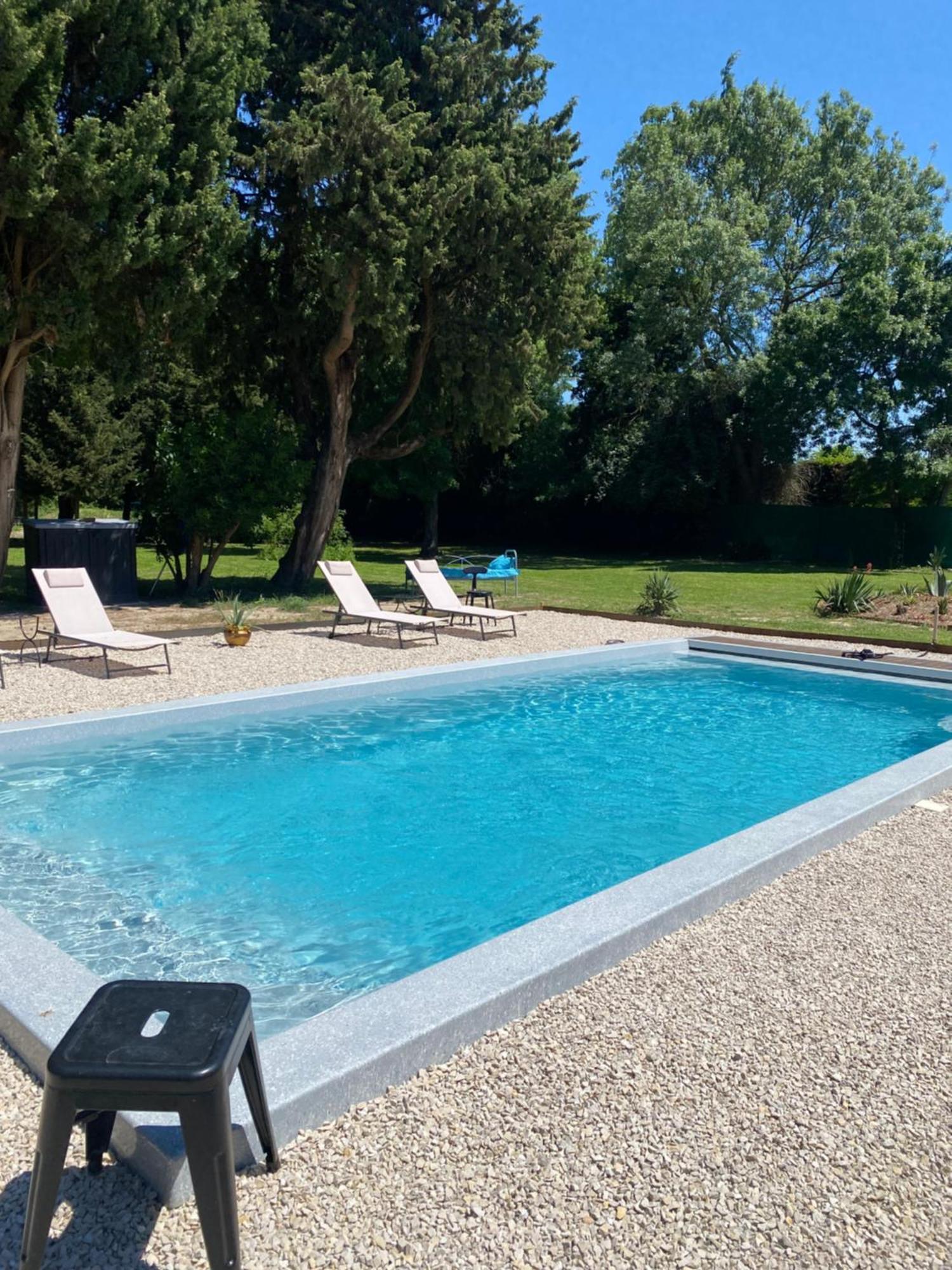Chambre D'Hotes Les Cypres De L'Ile Avignon Exterior photo